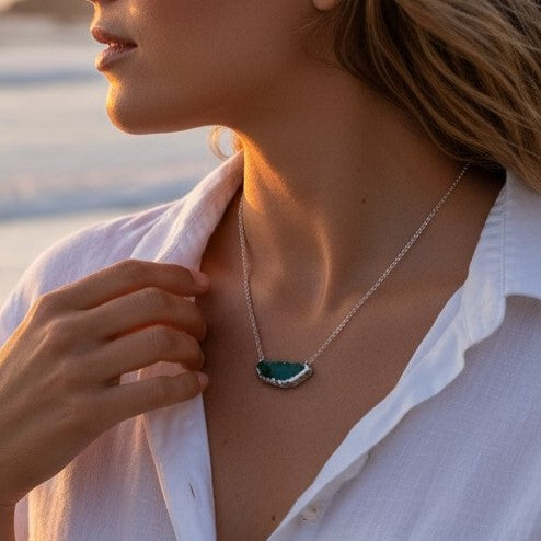 Agate Pendant Necklace